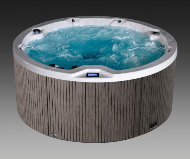 Icelandic Cyclone 3 Filled Tub with Water (2)